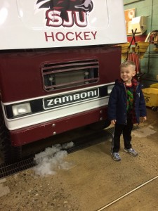Zamboni at Skatium